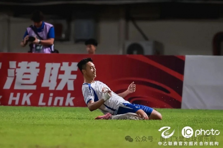 劉子銘雙響領(lǐng)跑射手榜，廈門飛鷺客勝?gòu)V州蒲公英升至爭(zhēng)冠組第三