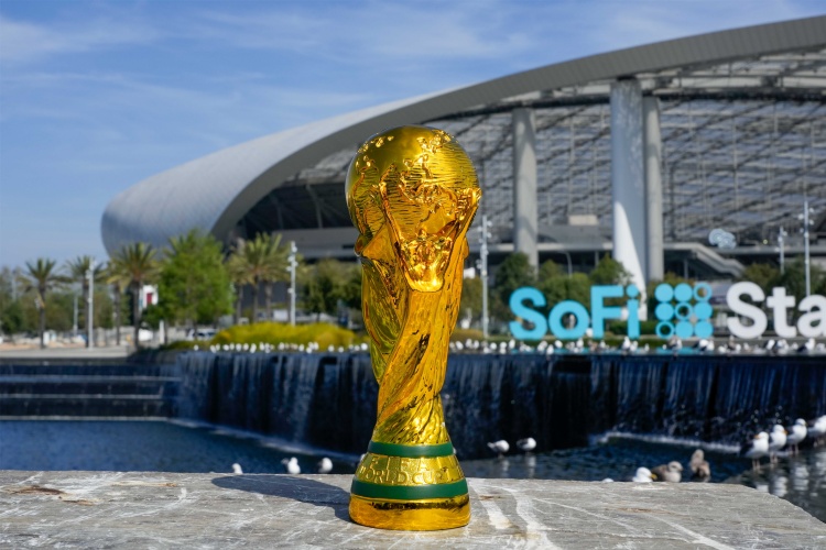 FIFA警告世界杯球迷：臟話、不雅手勢(shì)將直接驅(qū)逐