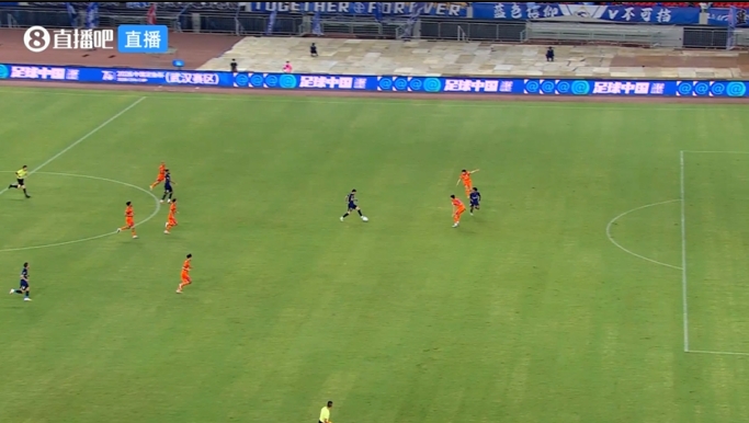 紹爾直塞貝維斯破門被吹越位，三鎮(zhèn)泰山1-1僵局未破