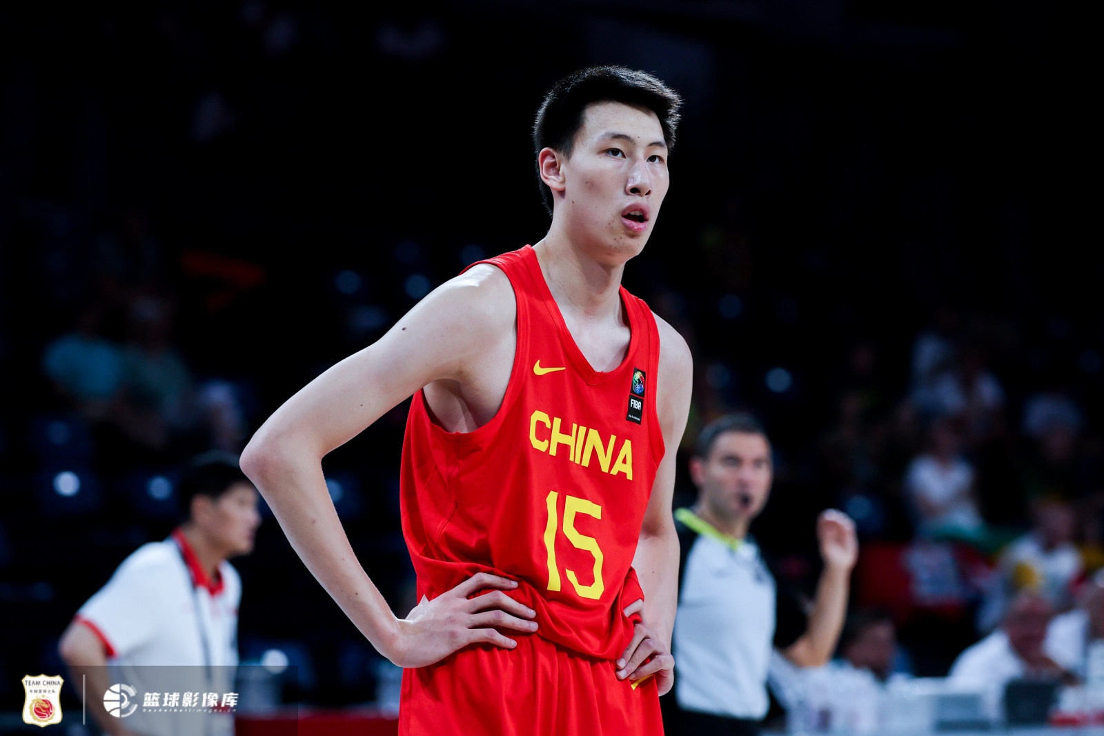 郇斯楠熱身賽兩場(chǎng)淪為第三中鋒 23歲法國內(nèi)線或再擠壓輪換時(shí)間 郇斯楠熱身賽兩場(chǎng)淪為第三中鋒 23歲法國內(nèi)線或再擠壓輪換時(shí)間